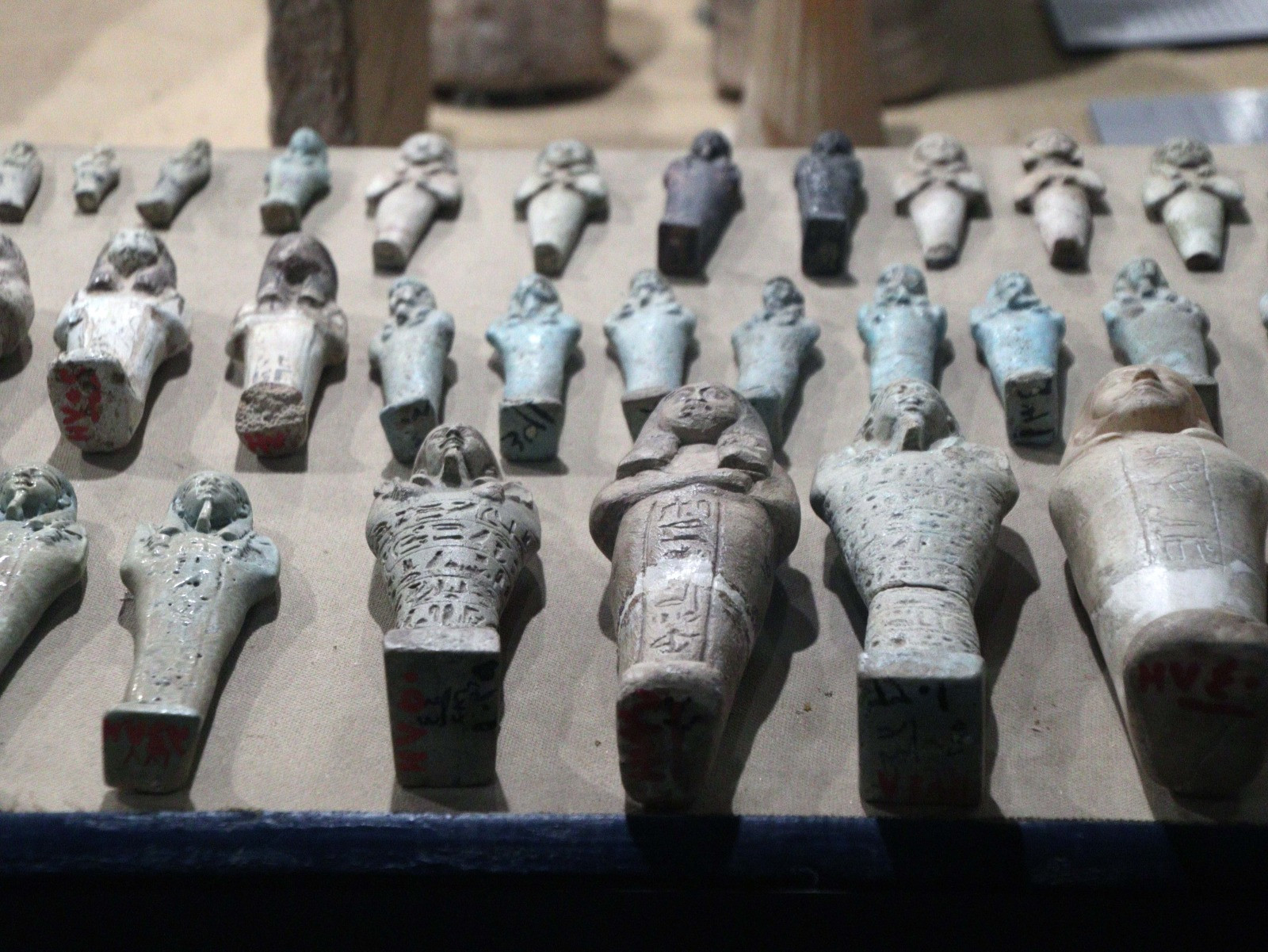 قطع اثرية شهر مايو