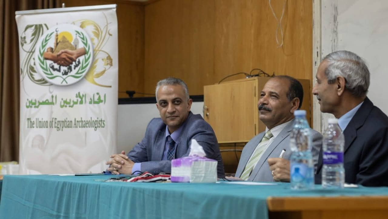 الاثريين المصريين في الفيوم