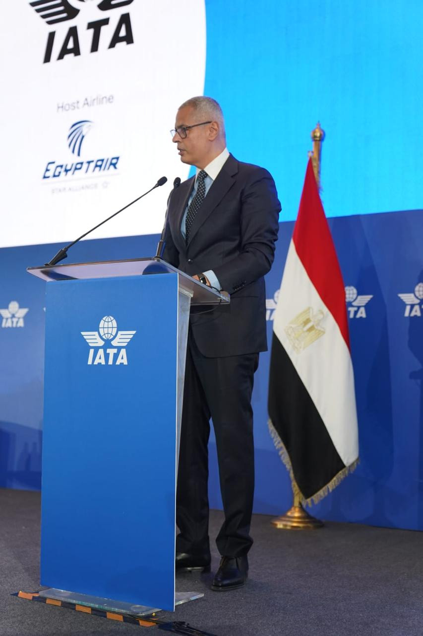 وزير الطيران
