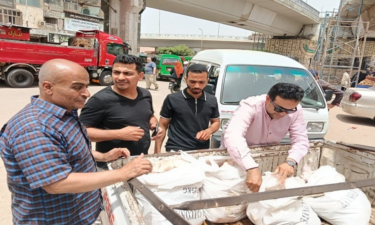 ضبط ربع طن دواجن ولحوم فاسدة قبل بيعها للمواطنين بالباجور