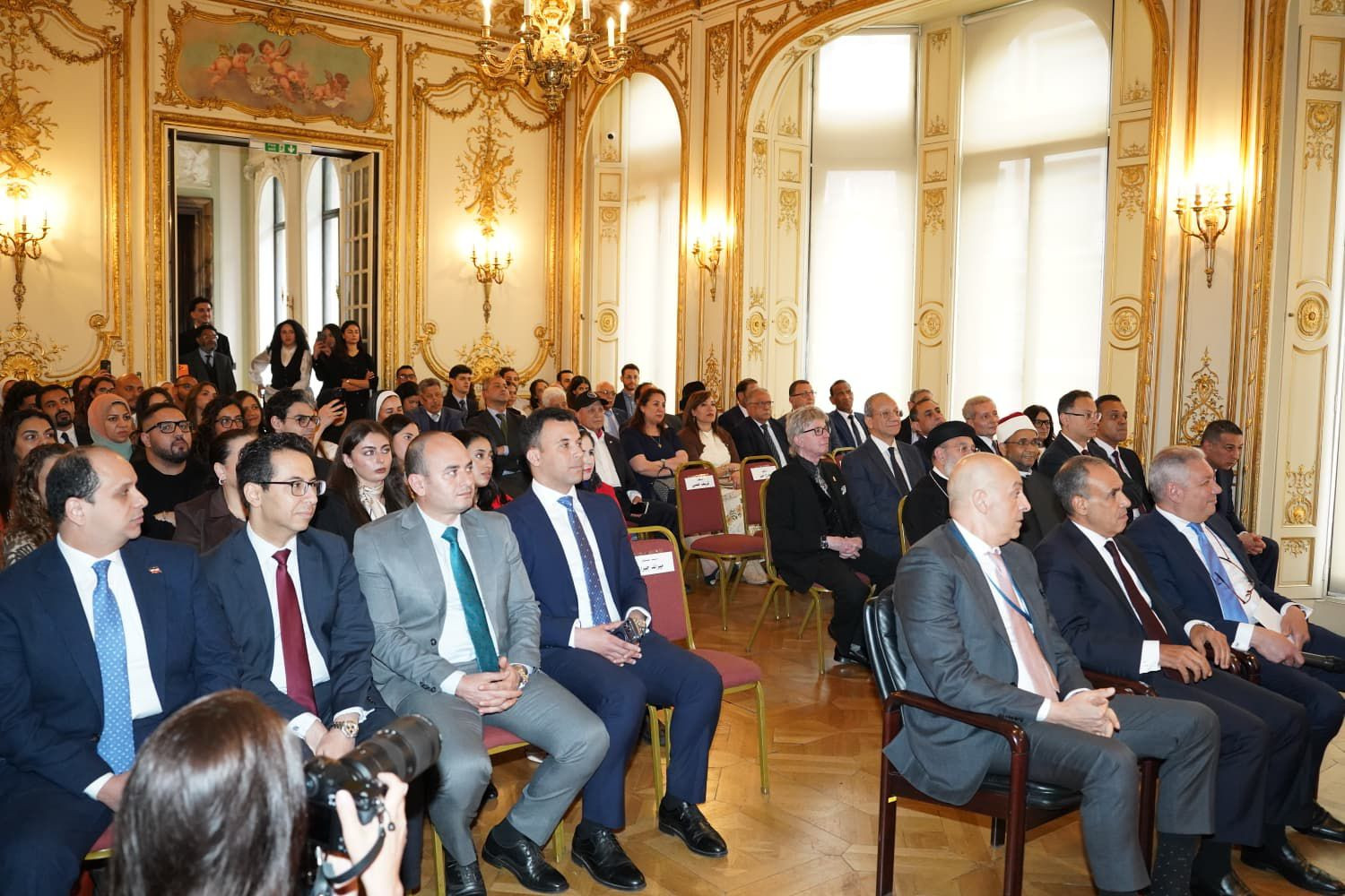 وزير الخارجية