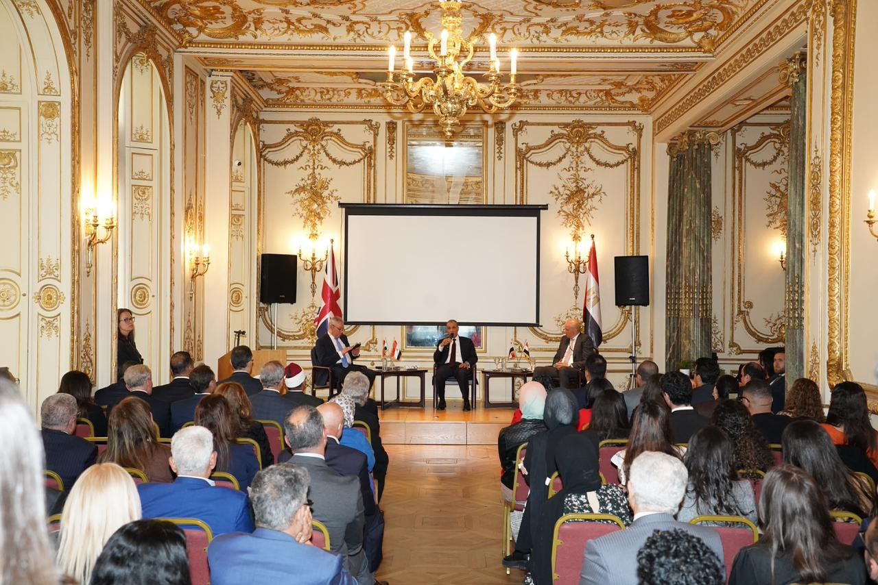 وزير الخارجية