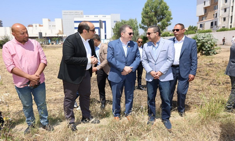 محافظ المنوفية ووزير التخطيط يتفقدان مشروعات مبادرة 