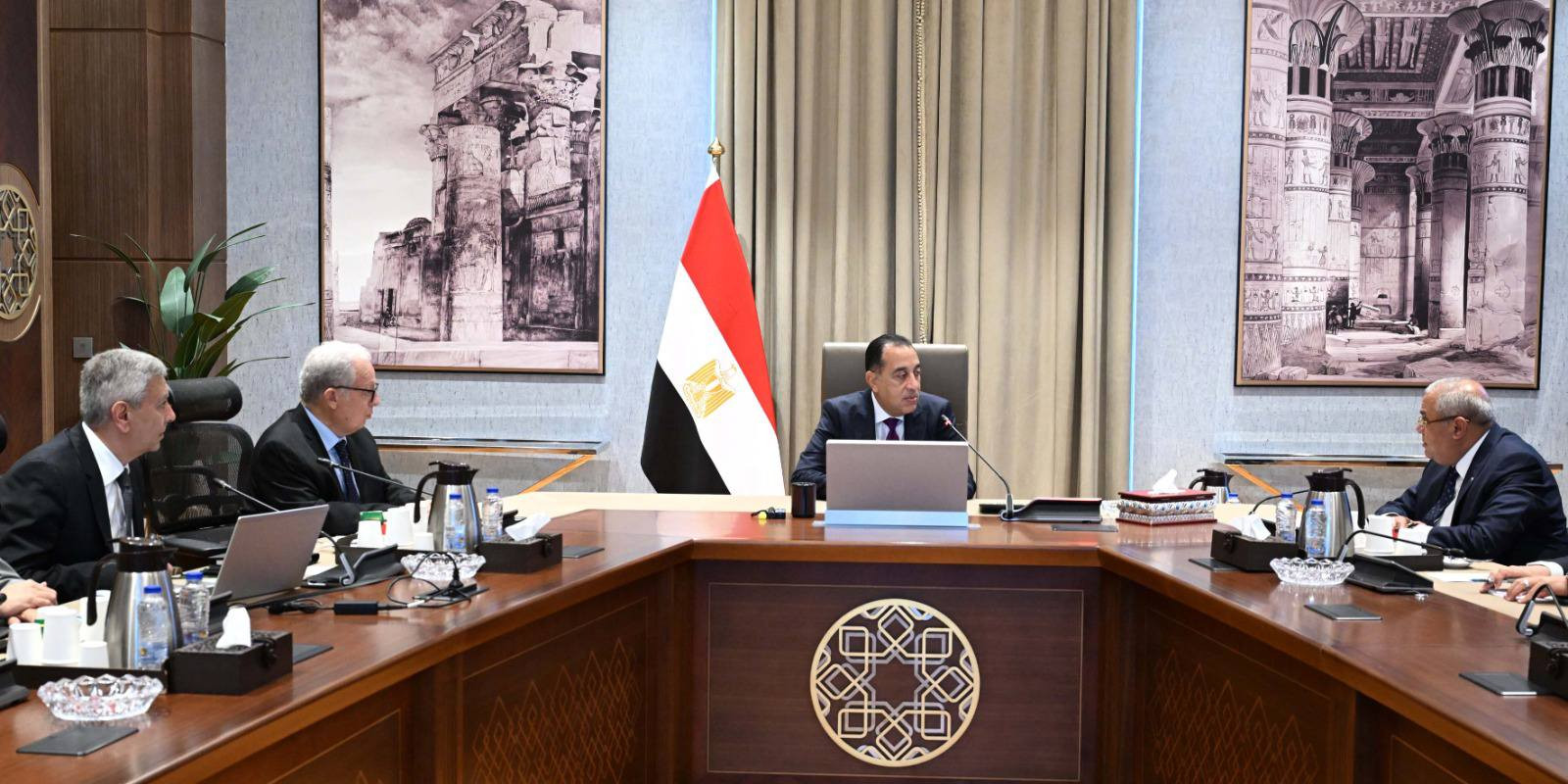 النهوض بقطاع الأدوية