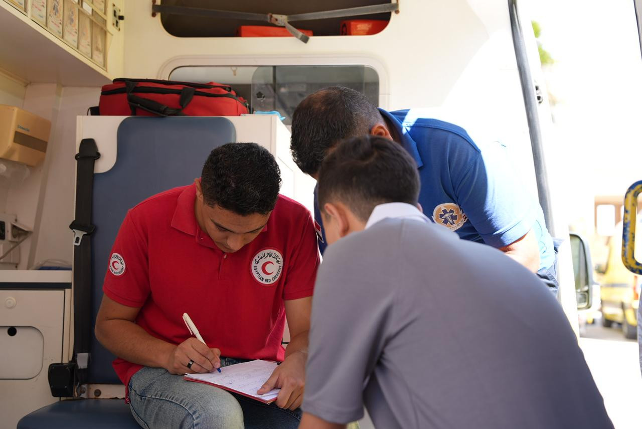 الهلال الاحمر المصري
