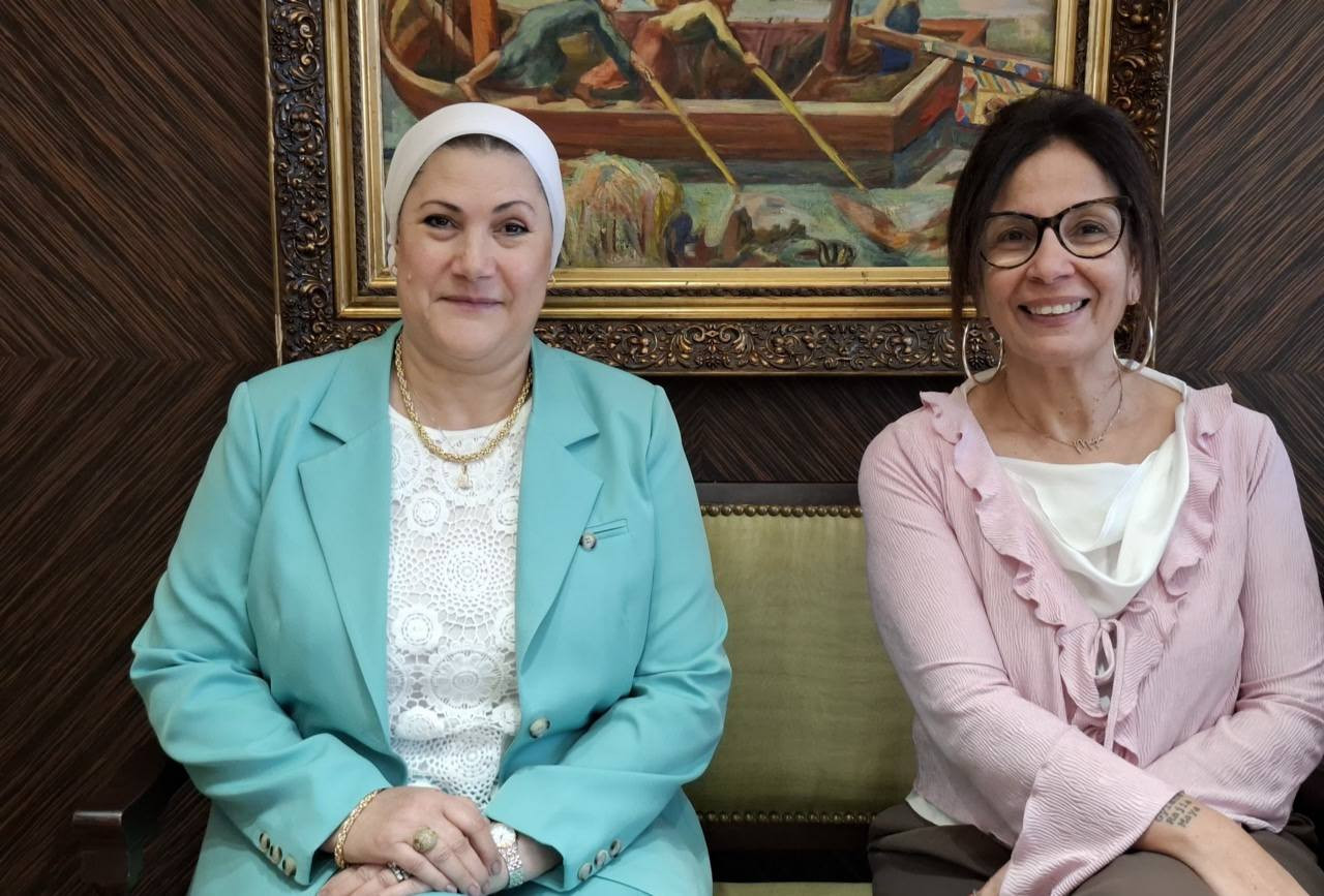وزيرة الثقافة