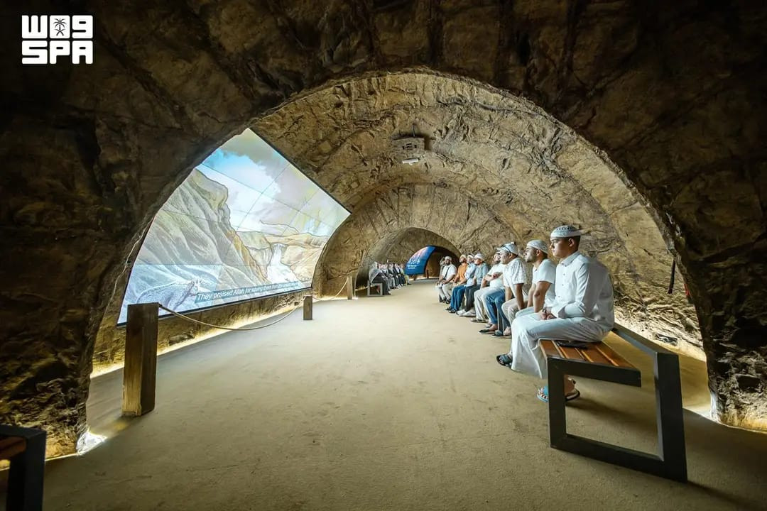 معرض الوحي