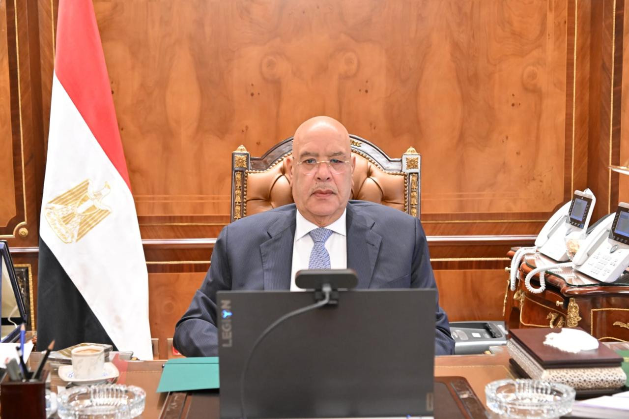 وزير الصناعة ومحافظ القاهرة