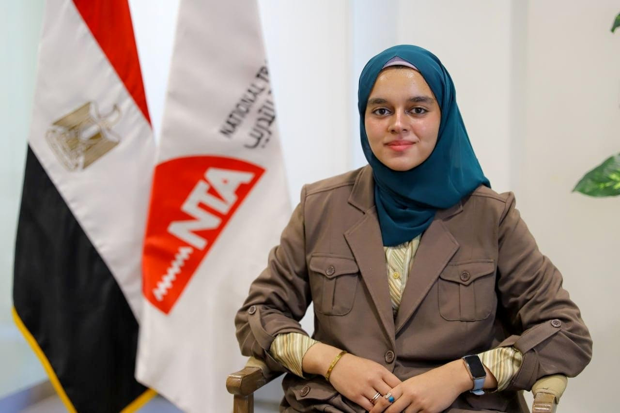 الفائزة بمعرض العلوم