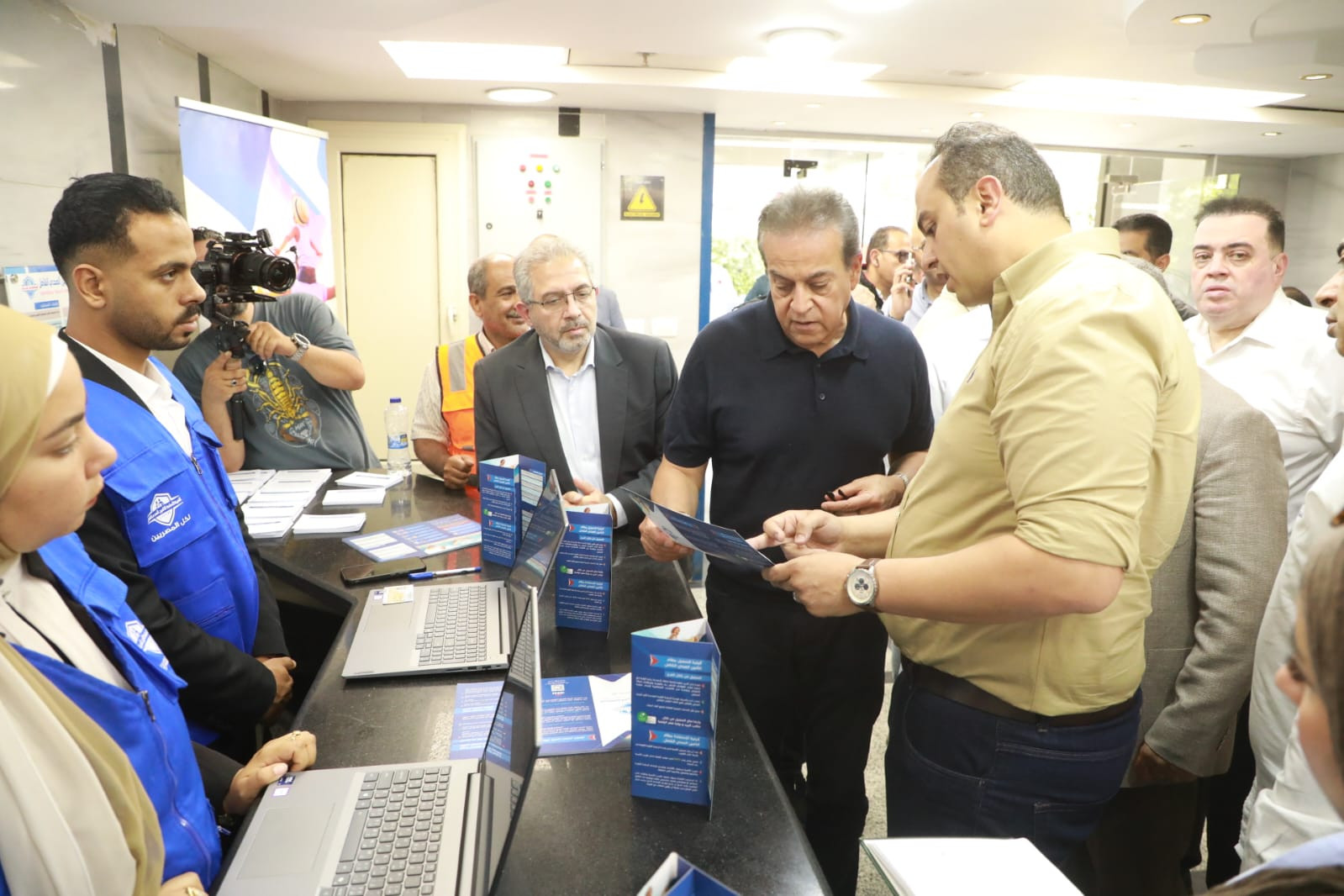 وزير الصحة بمركز اورام المنيا