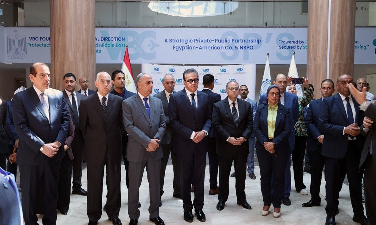 وزيرالصحةومحافظ الإسماعيلية يتفقدان مدينةاللقاحات ويؤكدان أهميتهاالاست