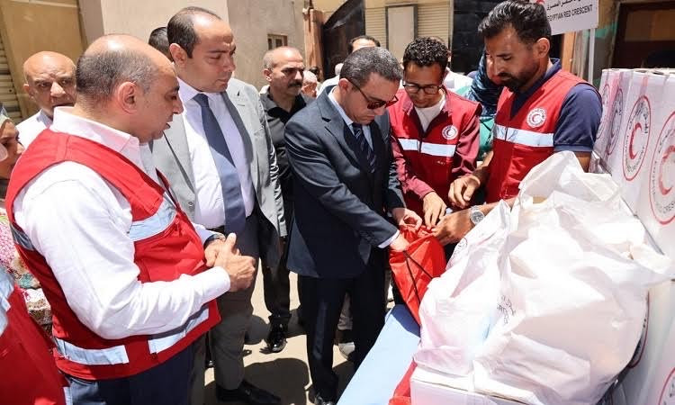 محافظ المنوفية يتفقد القافلة الطبية بمؤسسة الرعاية الاجتماعية للأطفال