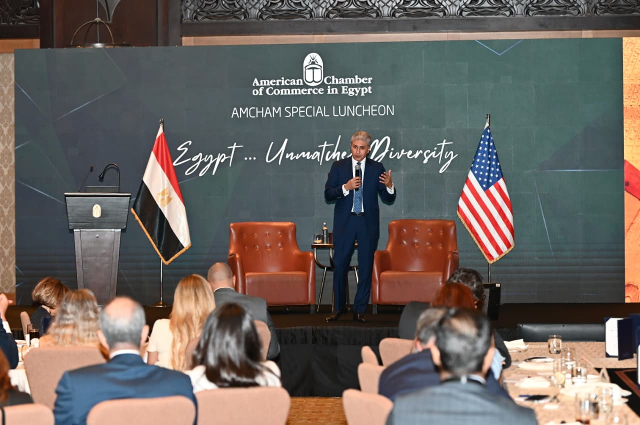 وزير السياحة