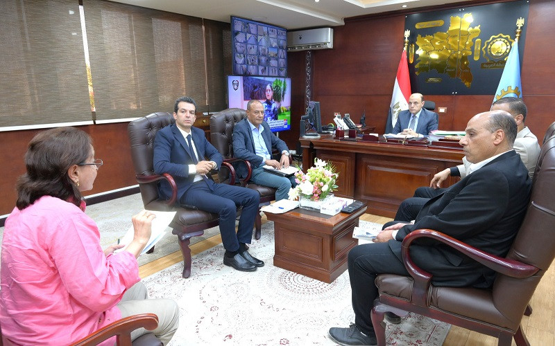 محافظ الغربية