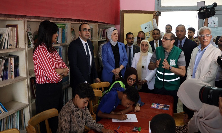نائب الإسماعيلية ورئيس الأمانة للتحالف الوطني يشهدان انطلاق قافلة 