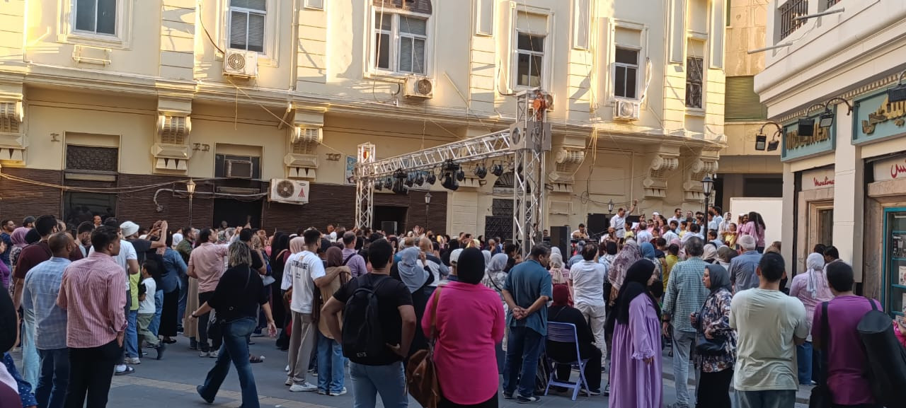 قصور الثقافة تنشر البهجة بين جماهير الأسكندرية في 