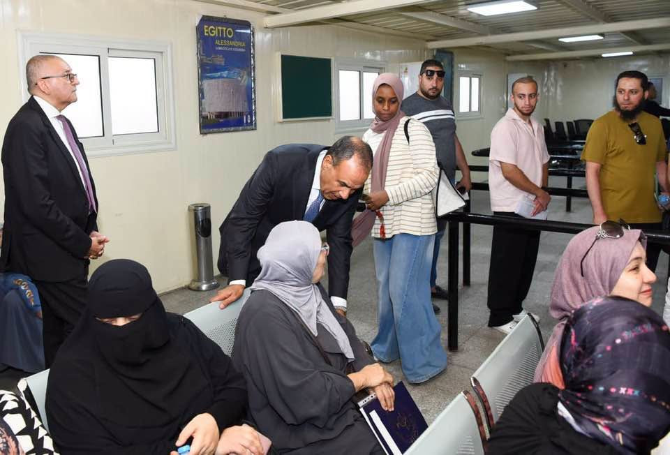 وزير الخارجية