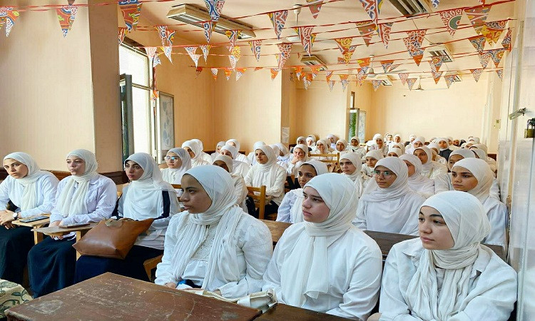 إعلام القليوبية ينظم ندوة حول مخاطر الزواج المبكر على الأسرة والمجتمع