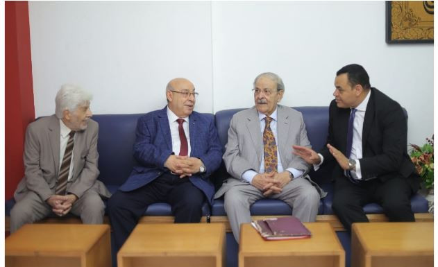 وزير المالية الأسبق