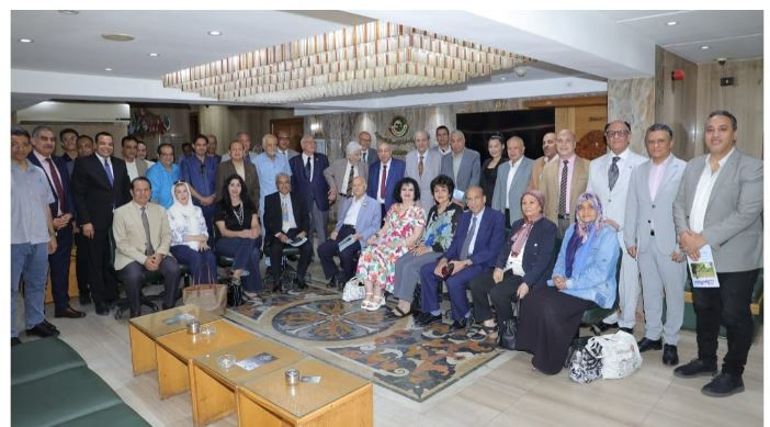 وزير المالية الأسبق