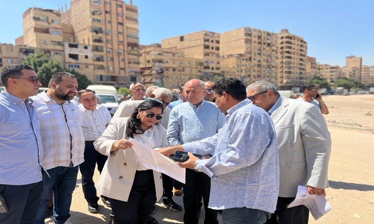 محافظ القاهرة يقرر نقل رئيسي &laquo;الرصد البيئي&raquo;و&laquo;النظافة&raquo; بشرق مدينة نصر ل