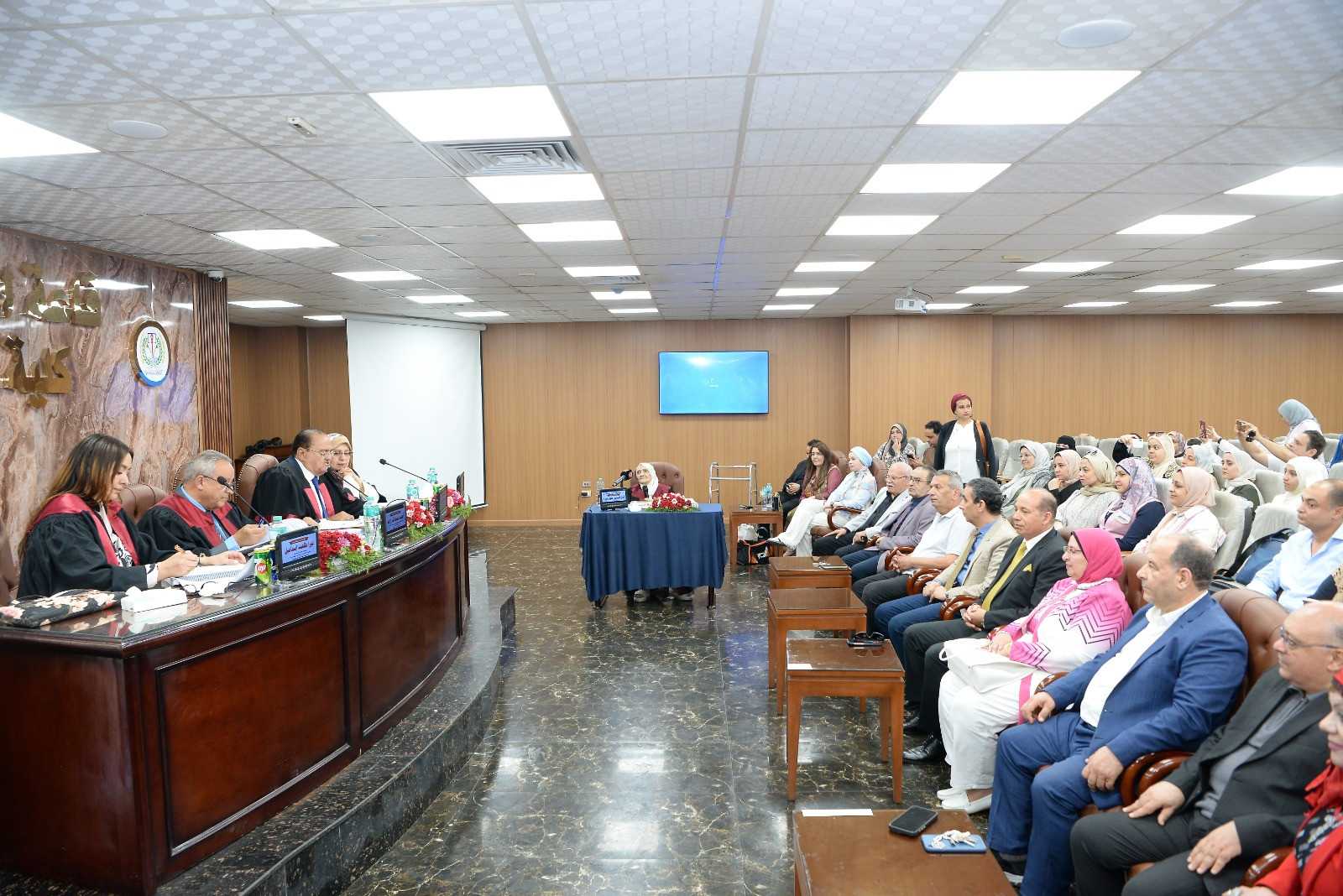 باحثة عمرها 83 عاما تحصل على درجة الدكتوراه