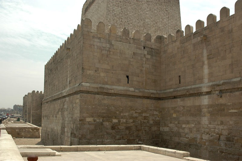 القاهرة وابوابها