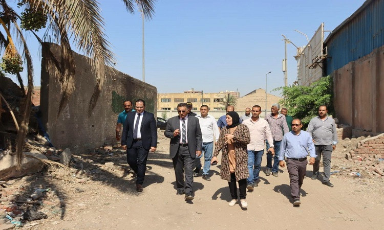 محافظ القليوبية يتفقد المواقع المقترحة للاستثمار بحي غرب شبرا الخيمة
