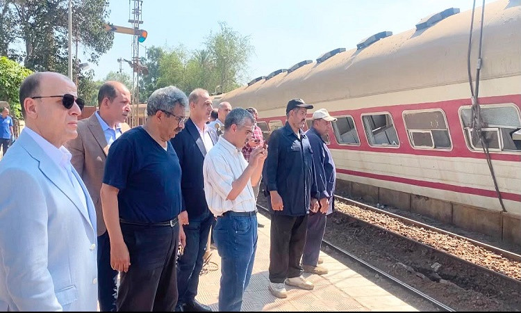 محافظ الغربية يتابع حادث خروج عربة قطار450عن القضبان بمحطة محلة روح