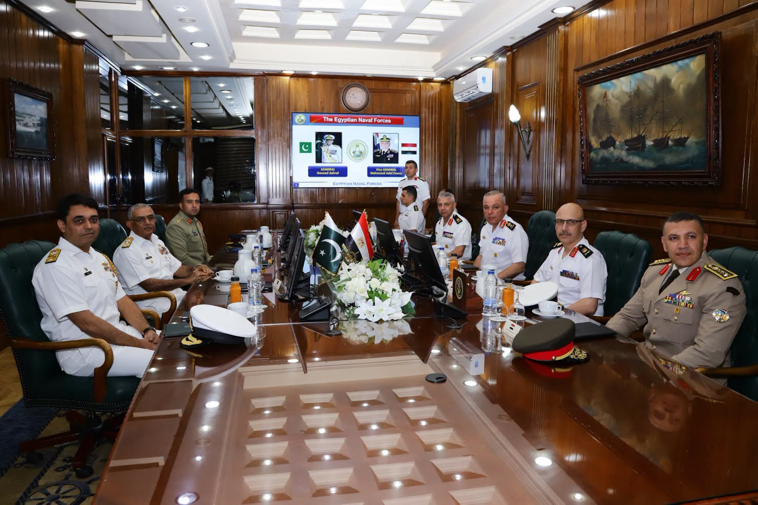 لقاء