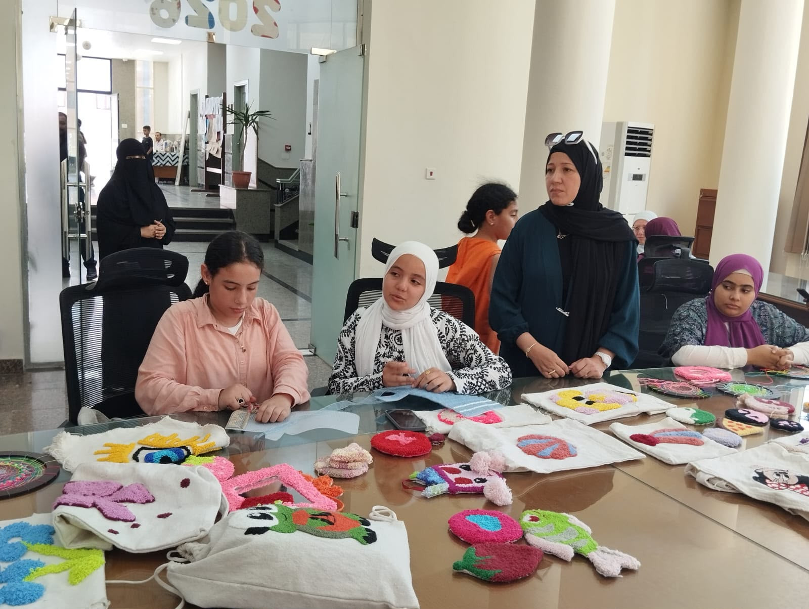 ايمان كريم في مكتبة عزبة البرج