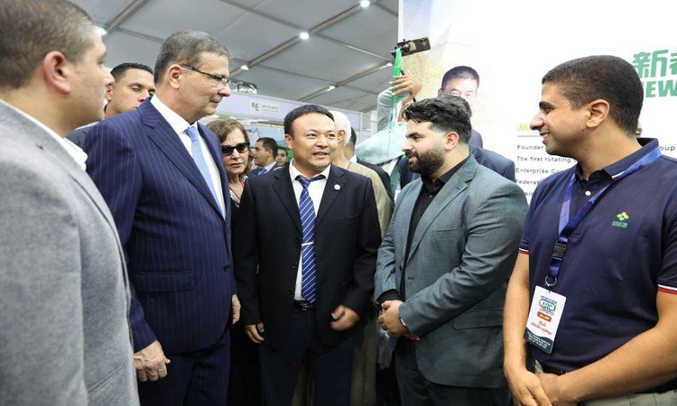 وزير الزراعة يفتتح معرض مركز البحوث الزراعية الثاني
