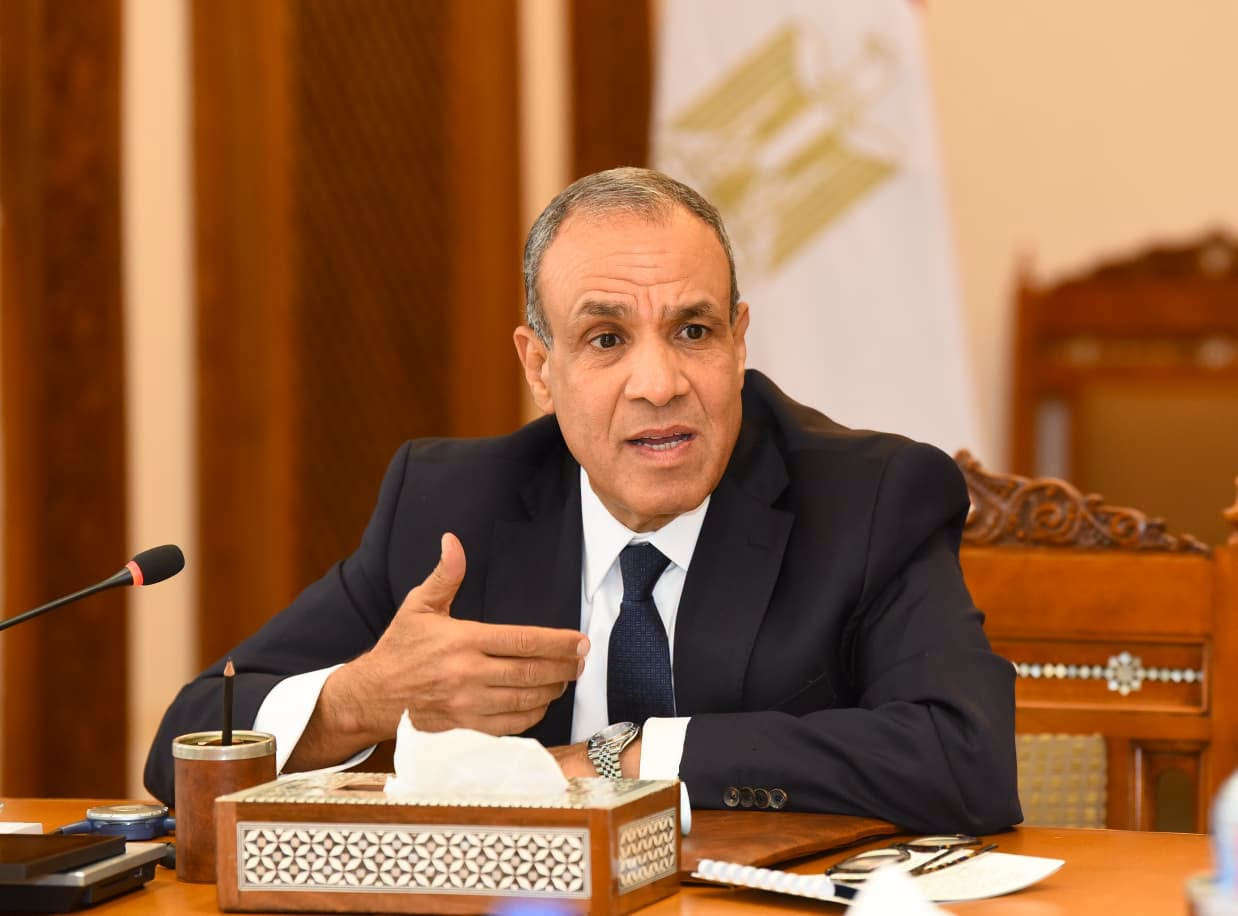 وزير الخارجية