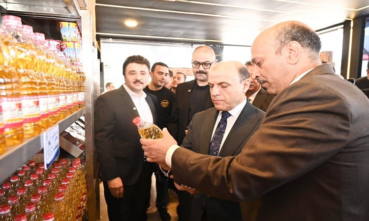 محافظ الغربية يفتتح أول منفذ لمبادرة 