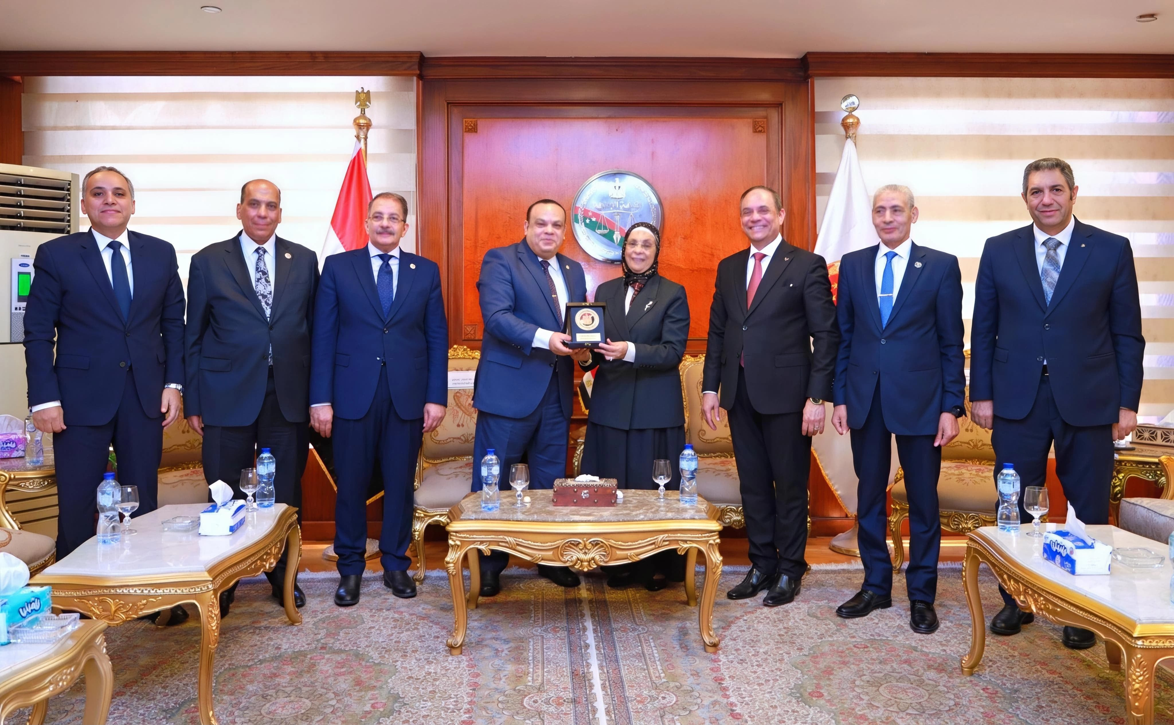 رئيسة النيابة الإدارية