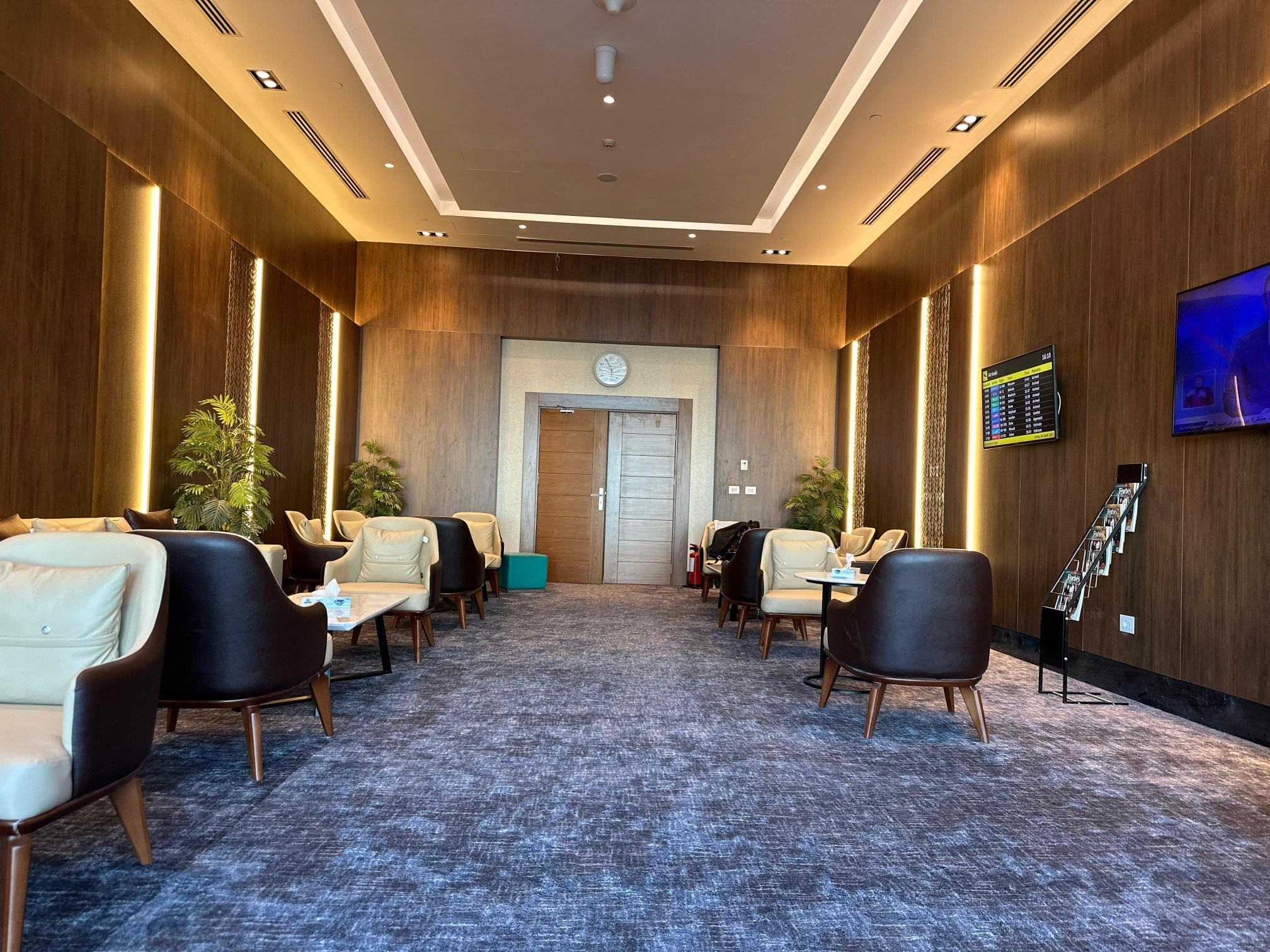 مطار القاهرة
