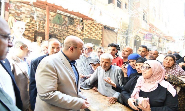 جولة ميدانية مفاجئة لمحافظ الفيوم بمدينة سنورس