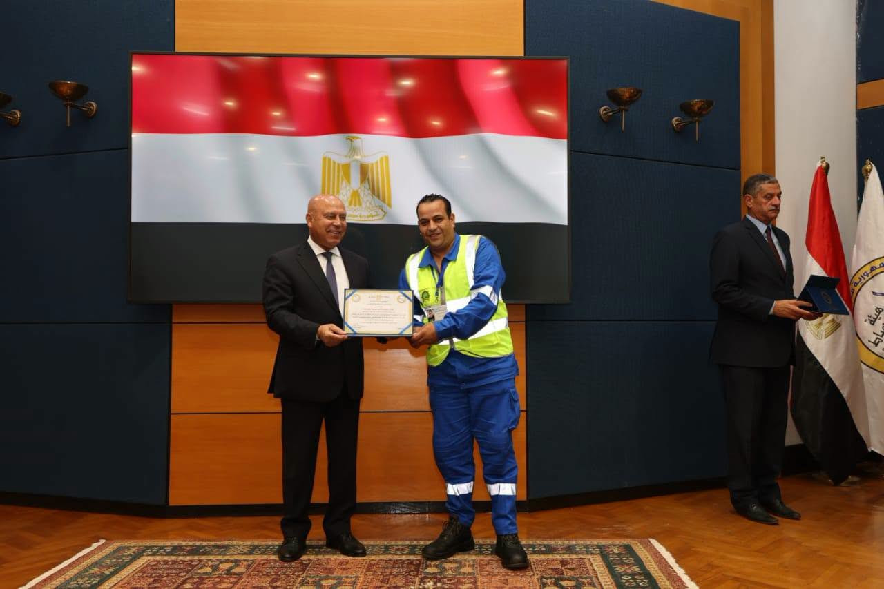 النقل