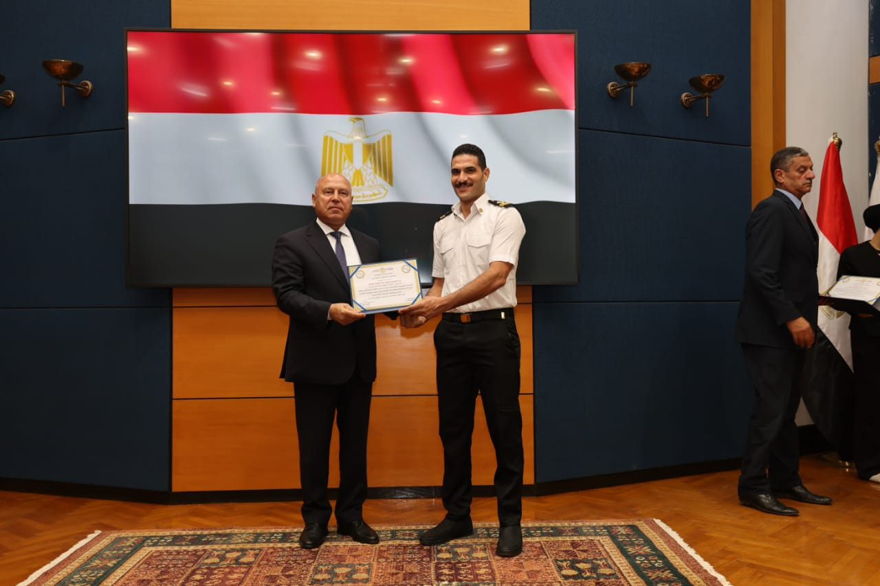 النقل