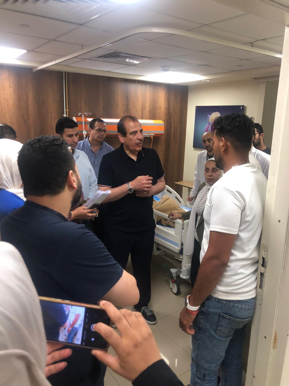 عمرو قنديل يزور مصابي الاسماعيلية