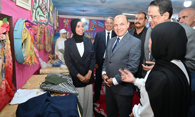 محافظ الغربية يشهد ختام مشروع 