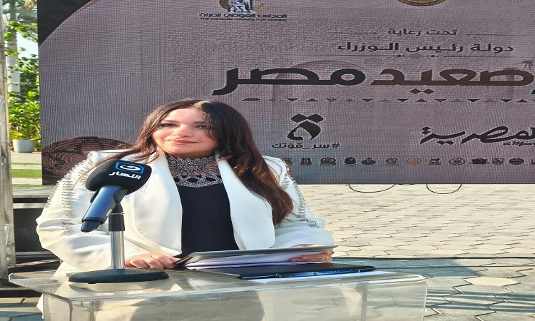رئيس هيئة تنمية الصعيد يفتتح  بازار صعيد مصر