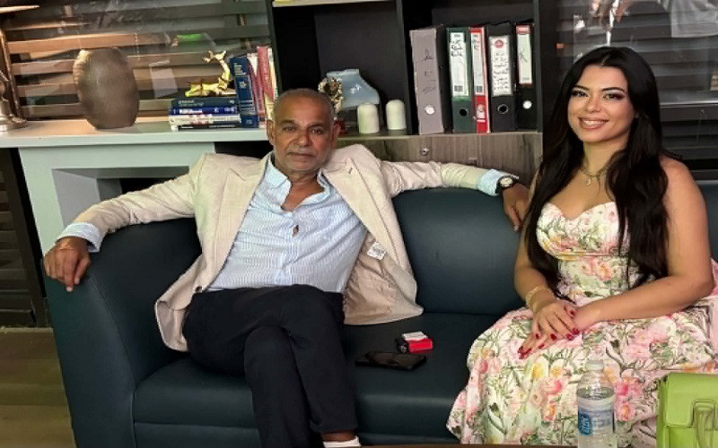 محمود البزاوي يخضع لمساومة دنيا عظيم .. في فيلم &laquo;الست لما&raquo;