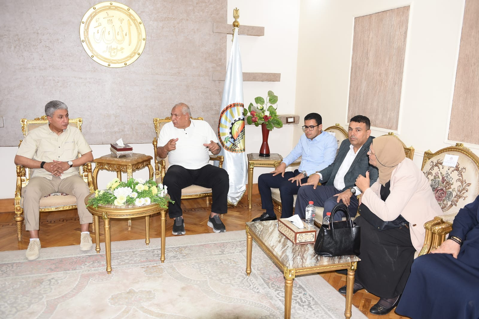 وزير السياحة