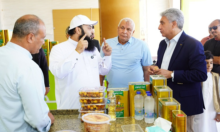 معرض