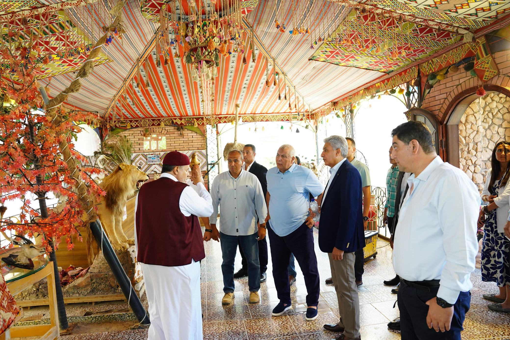 معرض