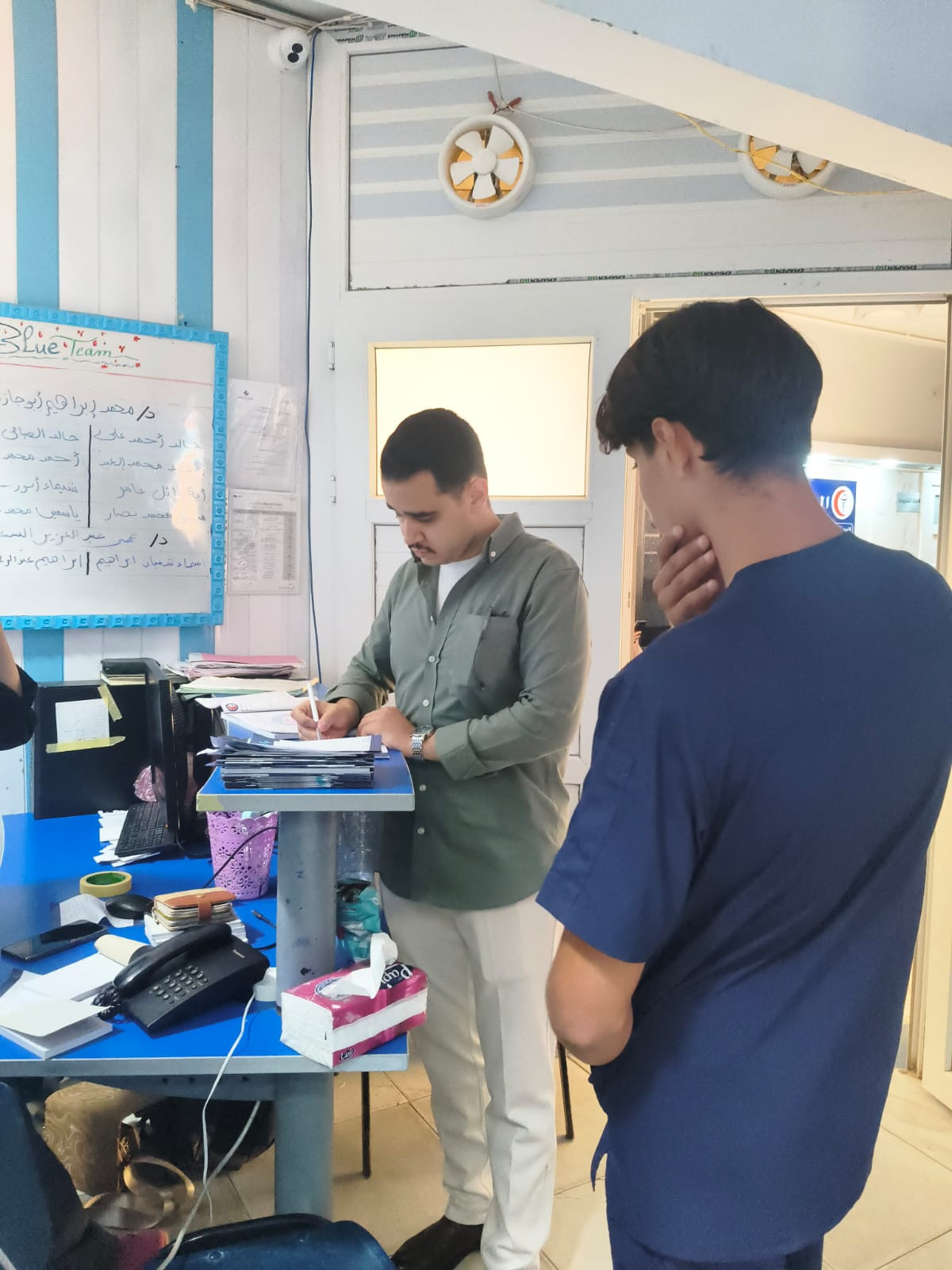 اغلاق مستفيين بمطروح