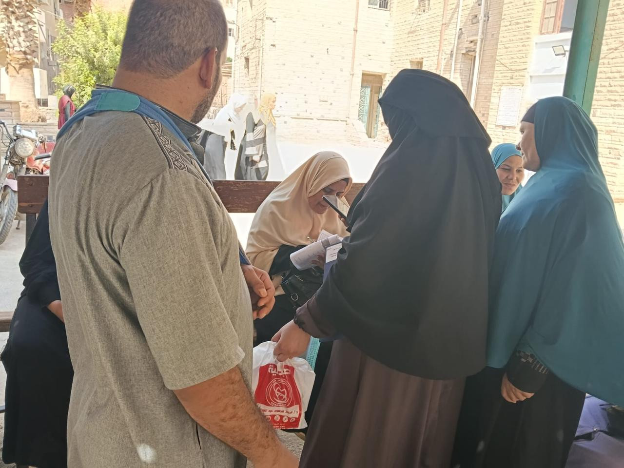 100 يوم صحة