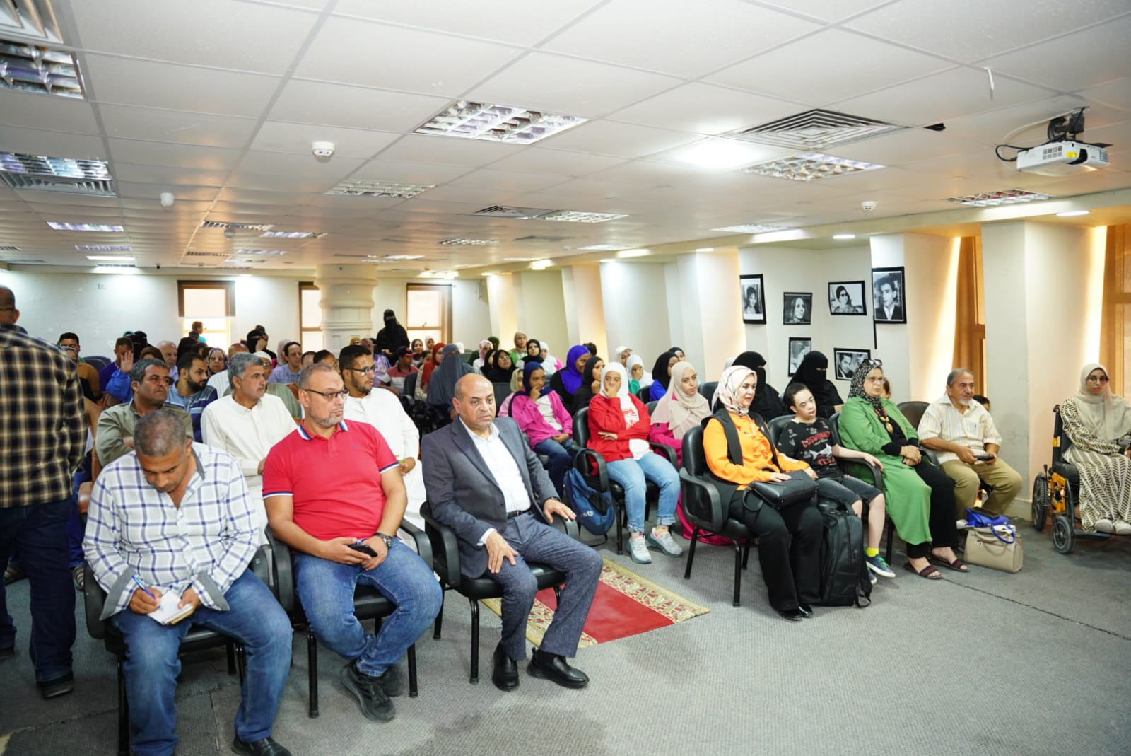 د. ايمان كريم تبحث في مطروح إجراءات تيسير الخدمات لذوي الإعاقة وتعزيز