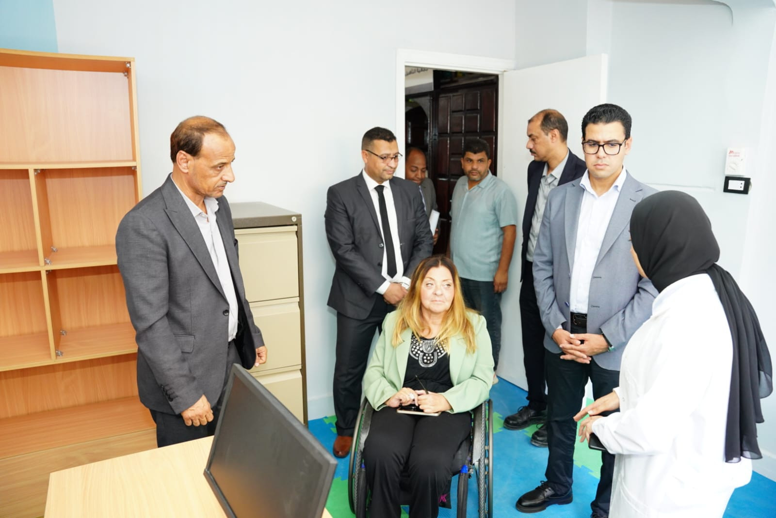 نائب محافظ مطروح ود. إيمان كريم يتفقدان مراكز خدمات ذوي الهمم ويفتتحان